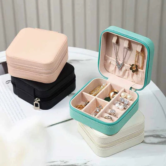 Jewelry Travel Organizer, Portable Small Jewelry Boxes Traveling Essentials for Women